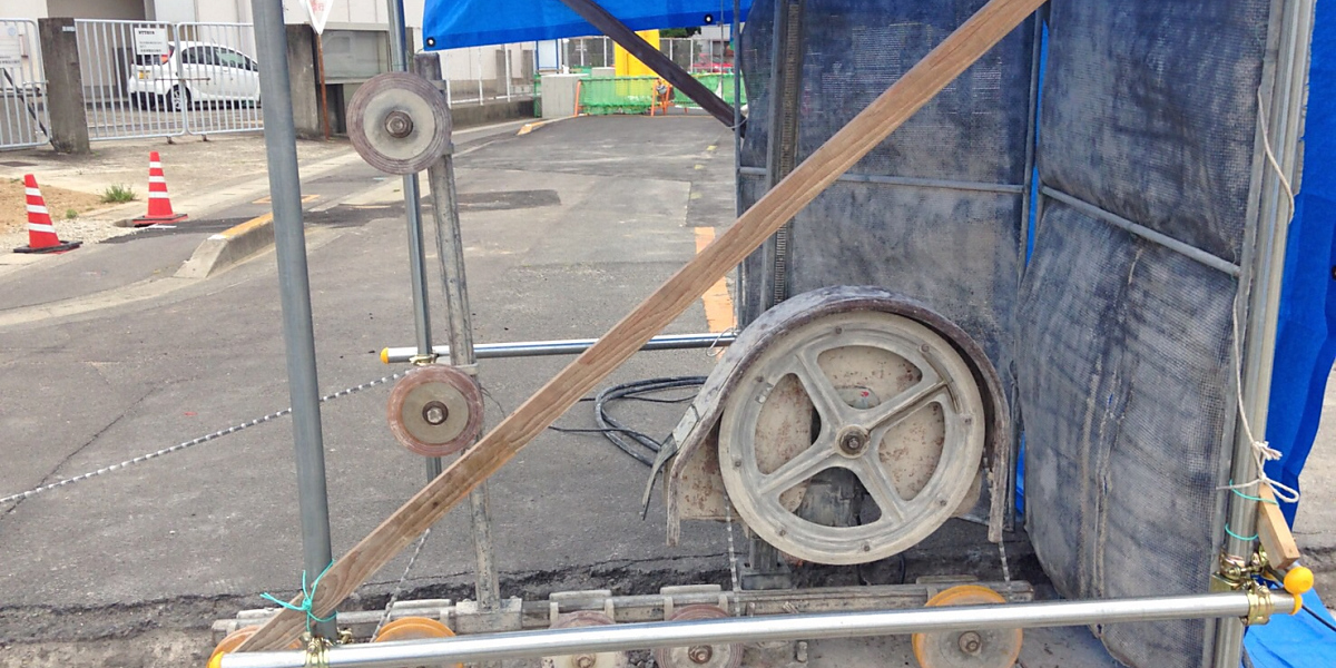 有限会社エフ・ティー工業｜最新の技術でワイヤーソー、ウオールソー、ノンピック工法から耐震補強工事・アンカー工事やコアカッテング工事、コア削孔工事に取り組むプロフェッショナル集団